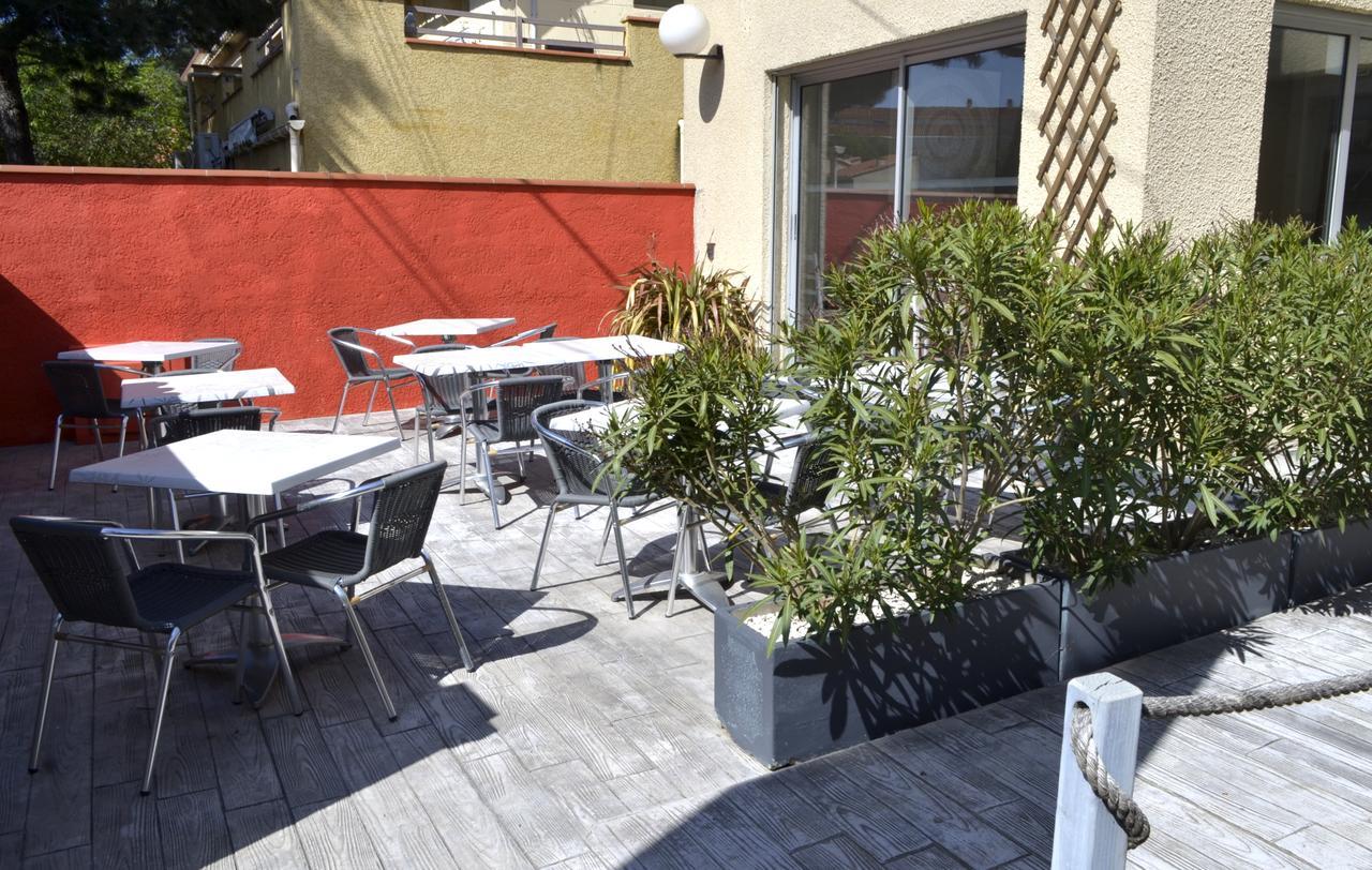 Hotel Les Mimosas 아르젤레쉬르메르 외부 사진